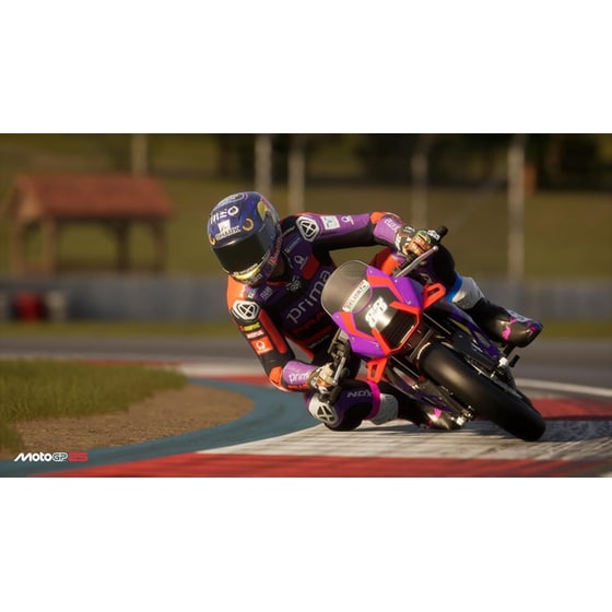 MotoGP 25 Day 1 Edition - PS4 image 3