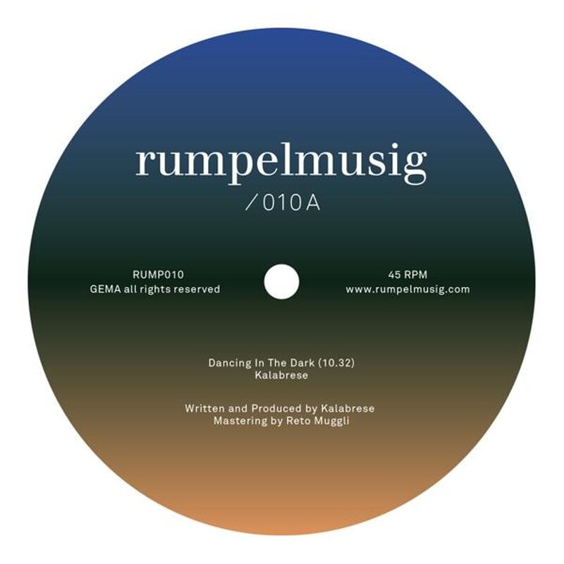 Dancing In The Dark / Dreaming Place