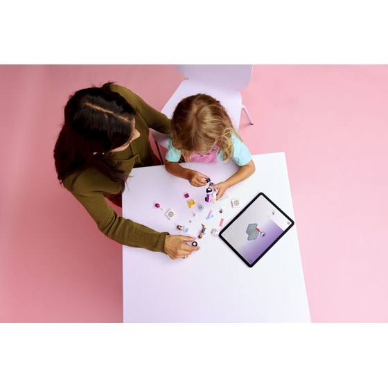 LEGO® Friends Unicorn Cake Delivery Car (42675) image 4