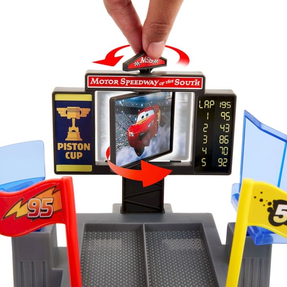 Disney and Pixar Cars: Πίστα Αγώνων Piston Cup για Κόλπα image 3