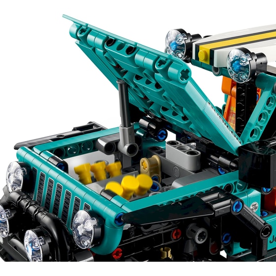 LEGO® Technic SUV Jeep® Wrangler Rubicon (42227) image 3