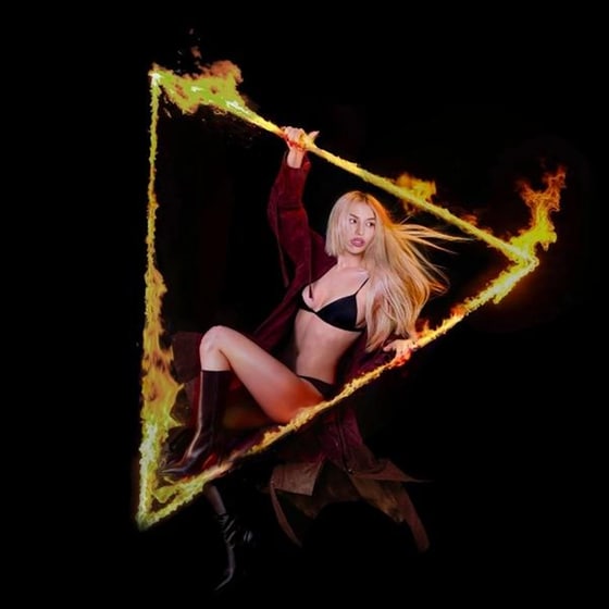 Don't Click Play (LP Translucent Red) image 0
