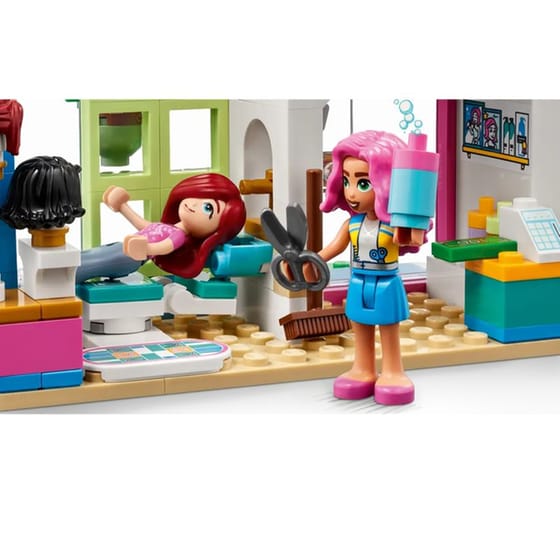 LEGO® Friends Hair Salon (41743) image 5