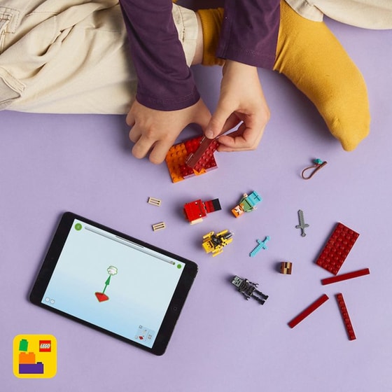 LEGO® Minecraft® Η Μάχη στη Λάβα των Εγκάτων (21266) image 7