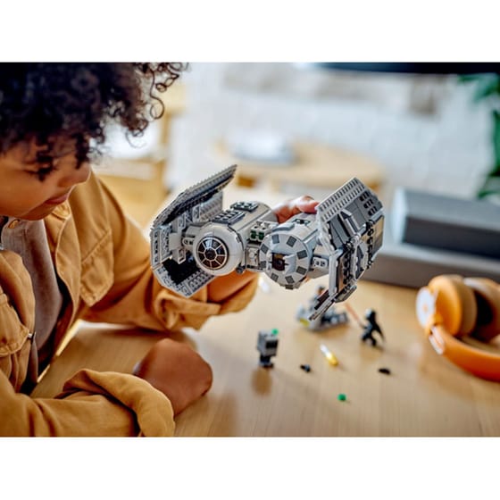 LEGO® Star Wars TIE Bomber™ (75347) image 5