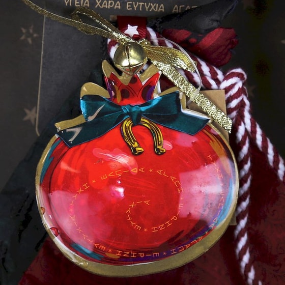 Κρεμαστό Χριστουγεννιάτικο Γούρι Μεταλλικό - Ρόδι με Πέταλο image 3