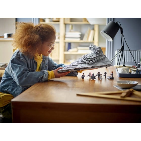 LEGO® Star Wars Imperial Star Destroyer™ (75394) image 10