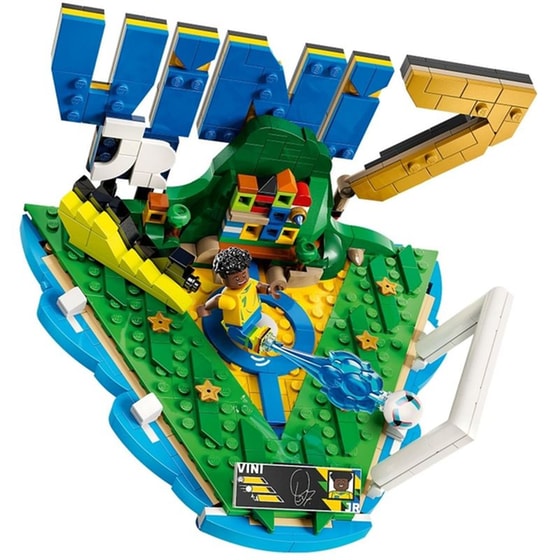 LEGO® Edition Football Vini Jr. (43027) image 8
