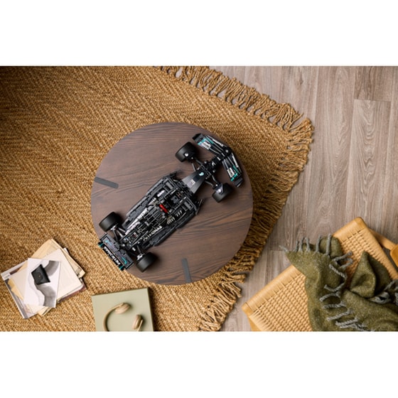 LEGO® Technic Mercedes-AMG F1 W14 E Performance (42171) image 2
