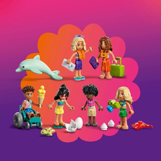 LEGO® Friends Family Vacation Beach Resort (42673) image 10