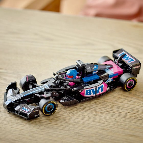LEGO® Speed Champions BWT Alpine F1® Team A524 (77248) image 4