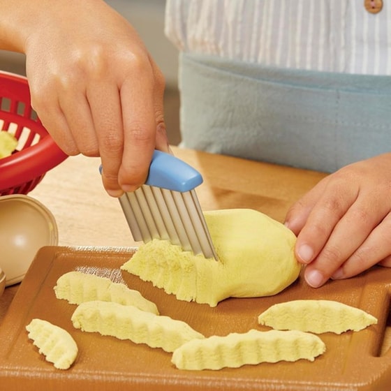 Σετ Πλαστοζυμαράκια Little Tikes Creative Chefs Σετ Μπέργκερ με Πατάτες image 2