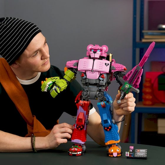LEGO® Fortnite® Mecha Team Leader (77078) image 1