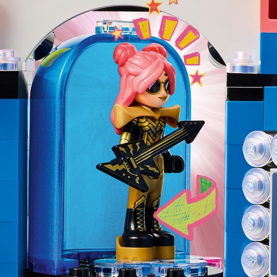 LEGO® Friends Heartlake City Music Talent Show (42616) image 4