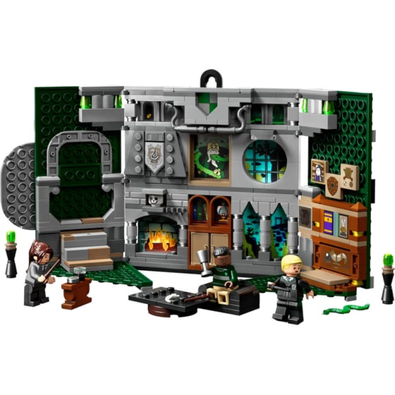 LEGO® Harry Potter Slytherin House Banner (76410) image 1