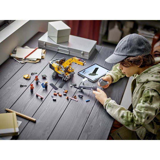 LEGO® City Yellow Construction Excavator (60420) image 6
