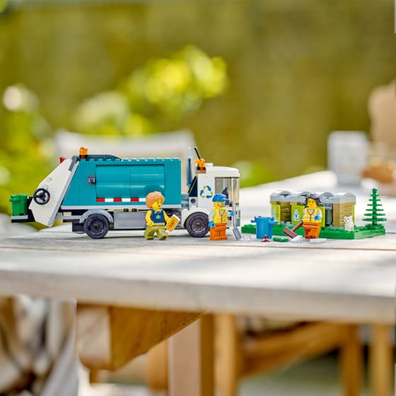 LEGO® City Recycling Truck (60386) image 1