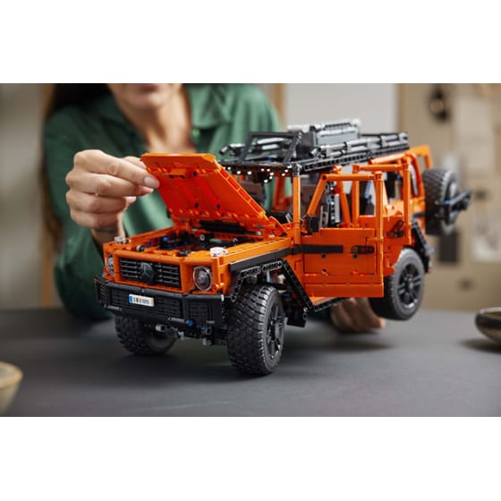 LEGO® Technic Mercedes-Benz G 500 PROFESSIONAL Line (42177) image 14