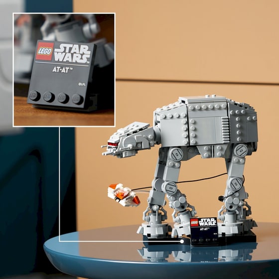 LEGO® Star Wars™ AT-AT™ (75440) image 7