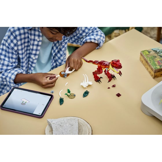 LEGO® Creator Fierce Dinosaur (31379) image 4