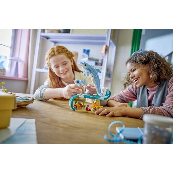 LEGO® Creator Sea Animals: Beautiful Dolphins (31385) image 5