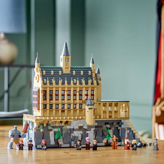 LEGO® Harry Potter Hogwarts™ Castle: The Great Hall (76435) image 2