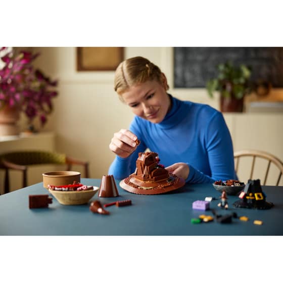 LEGO® Harry Potter Talking Sorting Hat™ (76429) image 12
