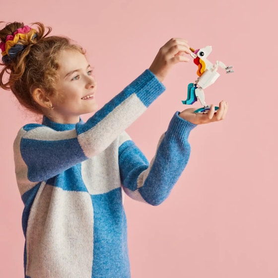 LEGO® Creator Magical Unicorn (31140) image 9