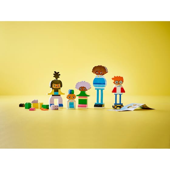 LEGO® Duplo Buildable People with Big Emotions (10423) image 3
