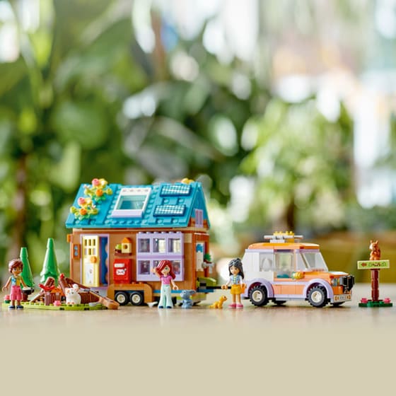 LEGO® Friends Mobile Tiny House (41735) image 7