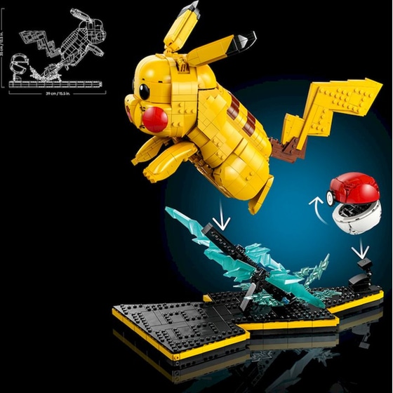 LEGO® Pokémon™ Pikachu and Poké Ball (72152) image 3