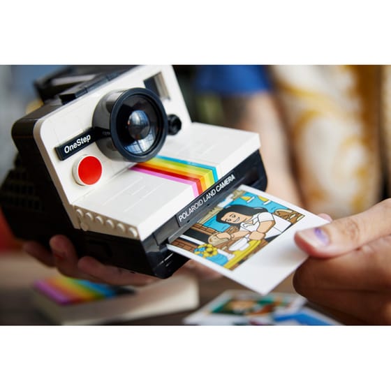 LEGO®Ideas Polaroid OneStep SX-70 Camera (21345) image 7