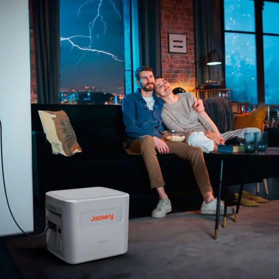 Jackery NAVI 2000 Power Station 2000Wh image 6