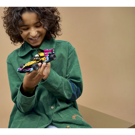 LEGO® Speed Champions F1 ACADEMY™ LEGO® Race Car (77258) image 5