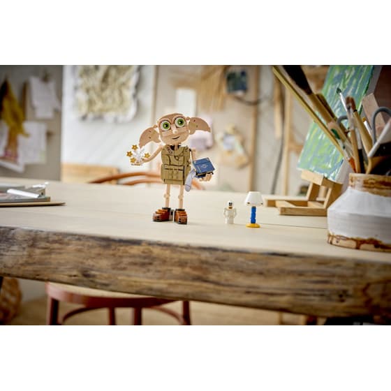 LEGO® Dobby™ the Free Elf (76469) image 12