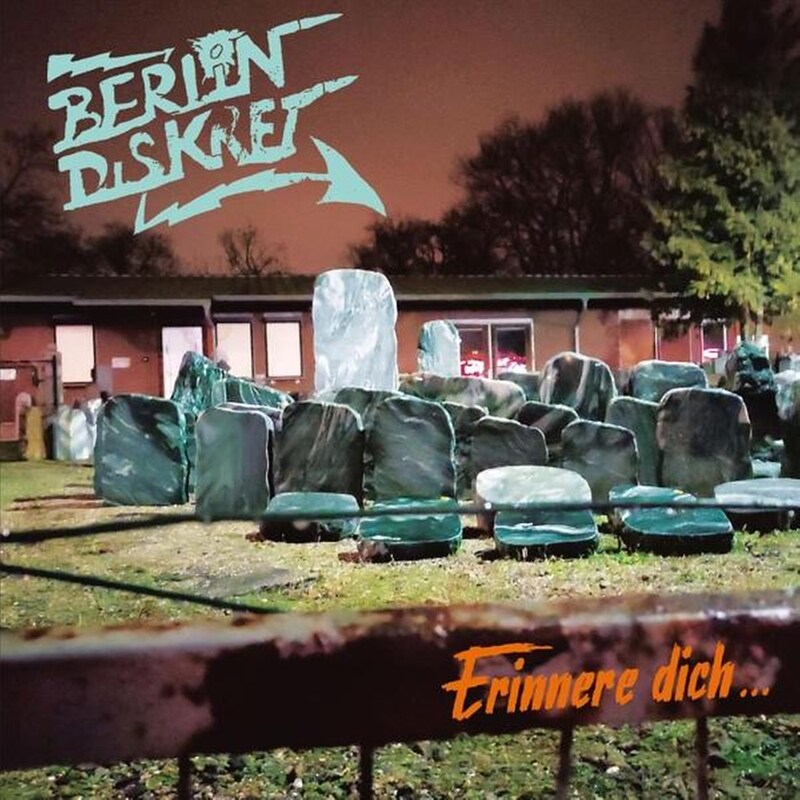 Erinnere Dich (Orange Colored)