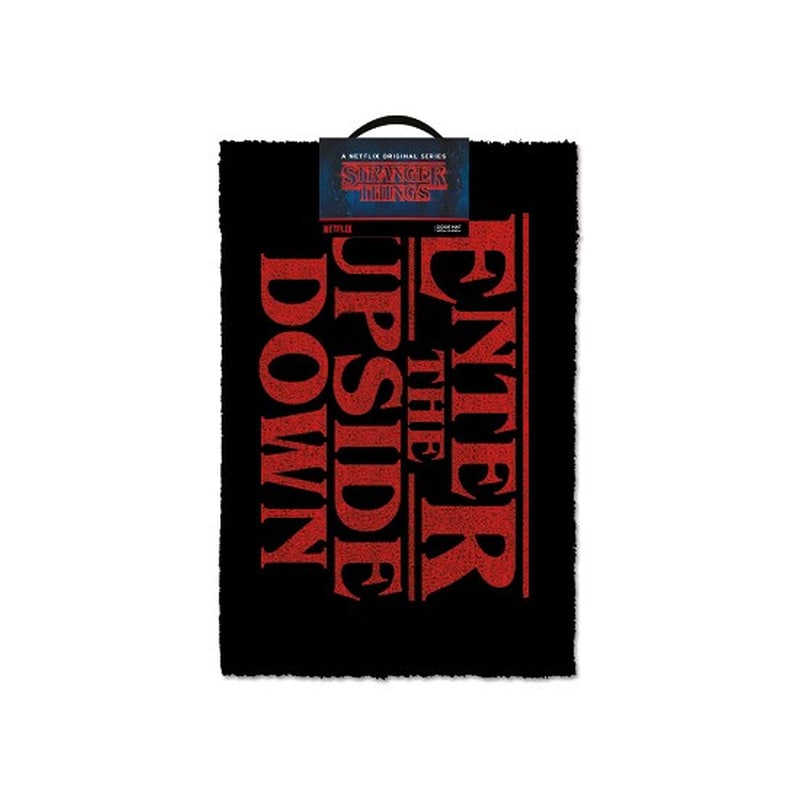 PYRAMID INTERNATIONAL Χαλάκι Εισόδου Pyramid Stranger Things 40x60cm - Μαύρο/Κόκκινο