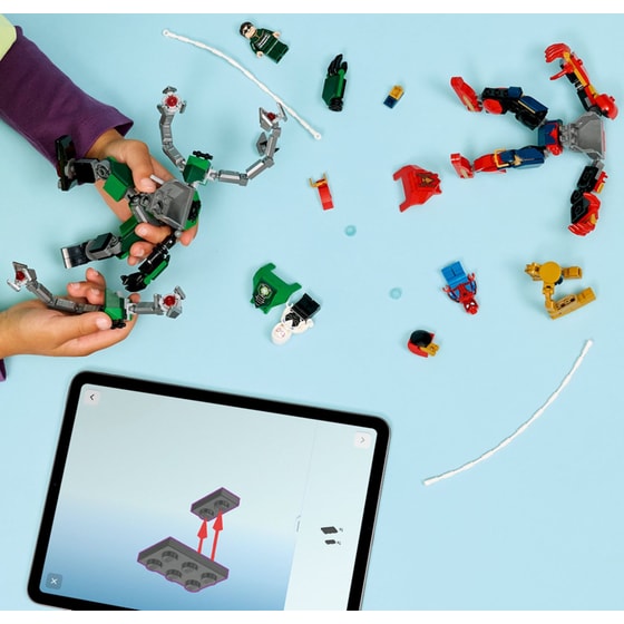 LEGO® Marvel Mech Battle: Spider-Man vs. Doc Ock (76338) image 4