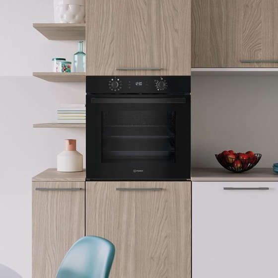 INDESIT IO K58HS B 71 Lt Μαύρο Εντοιχιζόμενος Φούρνος Άνω Πάγκου image 4