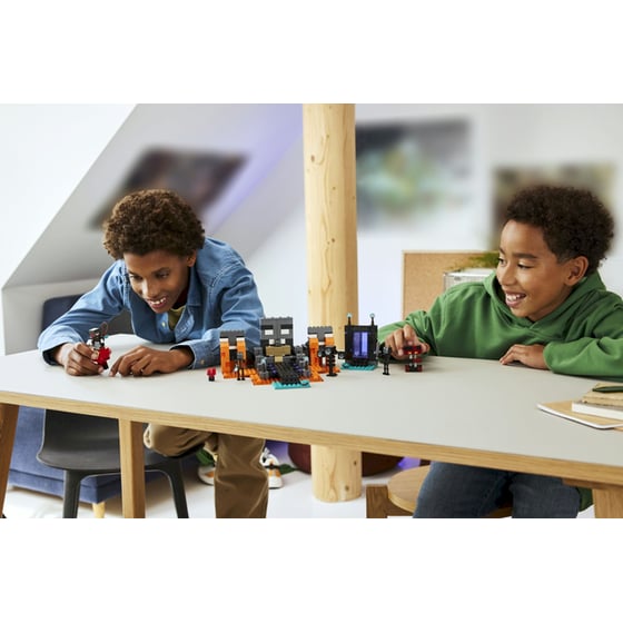 LEGO® Minecraft® Wither Battle (21590) image 5