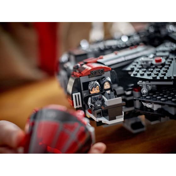 LEGO® Star Wars The Dark Falcon (75389) image 13