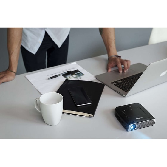 Projector Philips PicoPix Pocket PPX4935 DLP image 1