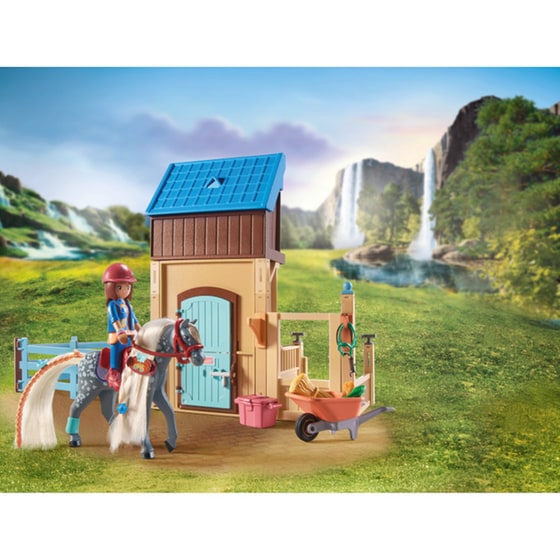 PLAYMOBIL® Horses of Waterfall Στάβλος αλόγων με την Αμέλια και τον Whisper (71353) image 4