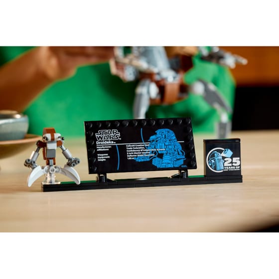 LEGO® Star Wars Droideka™ (75381) image 10