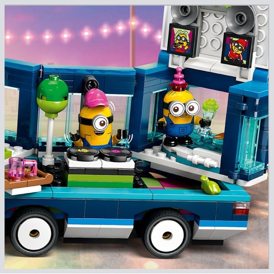LEGO® Despicable Me Minions' Music Party Bus (75581) image 9