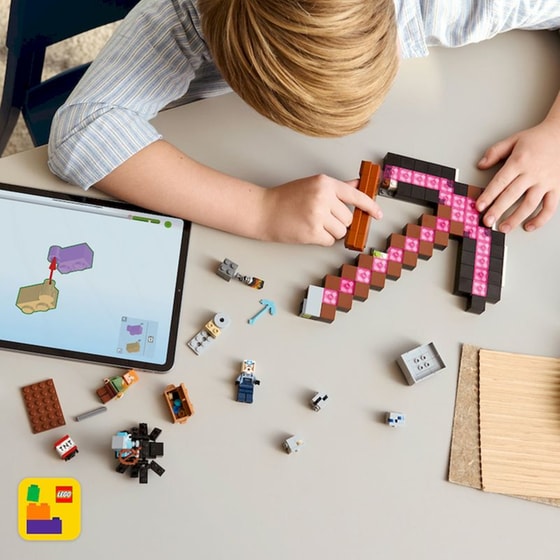 LEGO® Minecraft® Το Ορυχείο-Αξίνα (21277) image 7