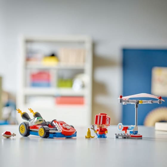 LEGO® Super Mario™ Mario Kart™ - Standard Kart (72032) image 8