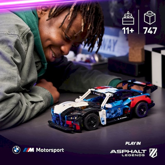 LEGO® Technic Αγωνιστικό Αυτοκίνητο BMW M4 GT3 EVO (42226) image 2