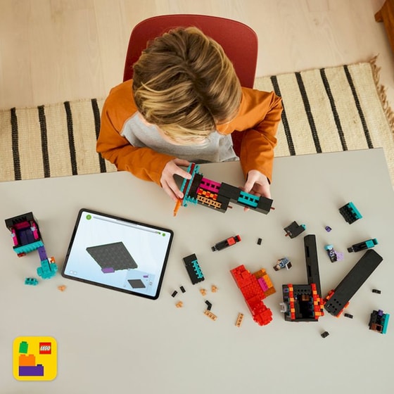 LEGO® Minecraft® Ο Πύργος-Άνθρωπος του Τελειωτή (21279) image 7