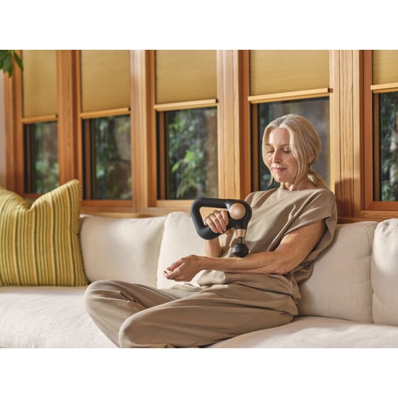 Συσκευή Μασάζ THERABODY THERAGUN SENSE 2 4351 Μαύρο image 15